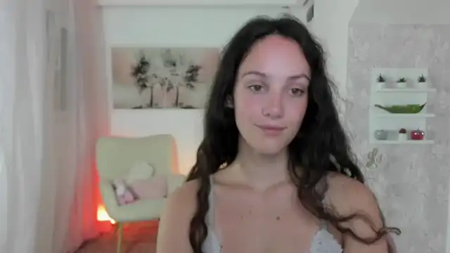 Sophie_rain18 – Myfreecams Record Video – 2025-08-21 03:43:58