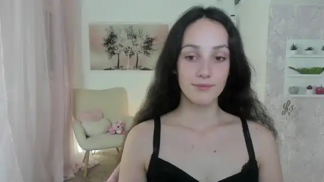 Sophie_rain18 – Myfreecams Record Video – 2025-04-27 20:44:31