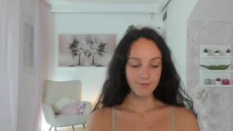 Sophie_rain18 – Myfreecams Record Video – 2025-07-14 09:33:08