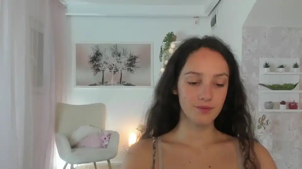 Sophie_rain18 – Myfreecams Record Video – 2025-07-05 12:49:26