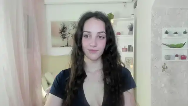 Sophie_rain18 – Myfreecams Record Video – 2025-06-29 00:18:31