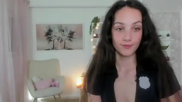 Sophie_rain18 – Myfreecams Record Video – 2025-01-07 17:14:22