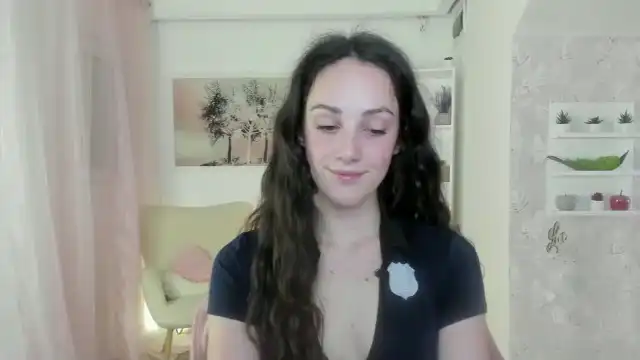 Sophie_rain18 – Myfreecams Record Video – 2025-04-27 22:24:48