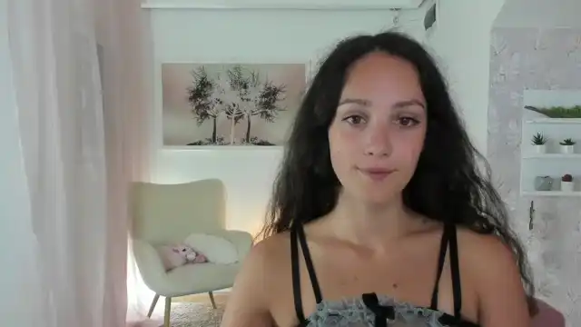 Sophie_rain18 – Myfreecams Record Video – 2025-04-25 01:52:34