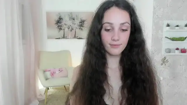 Sophie_rain18 – Myfreecams Record Video – 2025-01-14 12:01:48