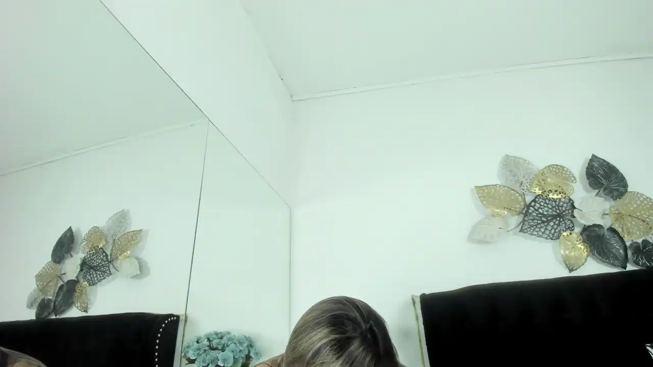 Valeriaafranco – Xlovecam Record Video – 2025-03-13 18:20:42
