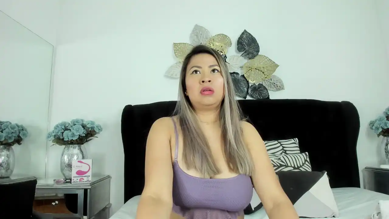 Valeriaafranco – Xlovecam Record Video – 2025-04-07 12:14:55
