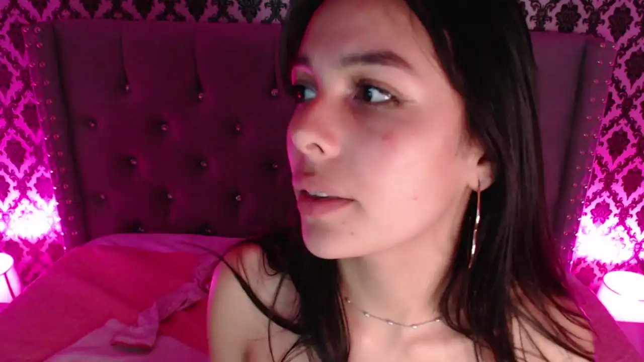 Jinjoness – Xlovecam Record Video – 2025-02-15 04:11:06