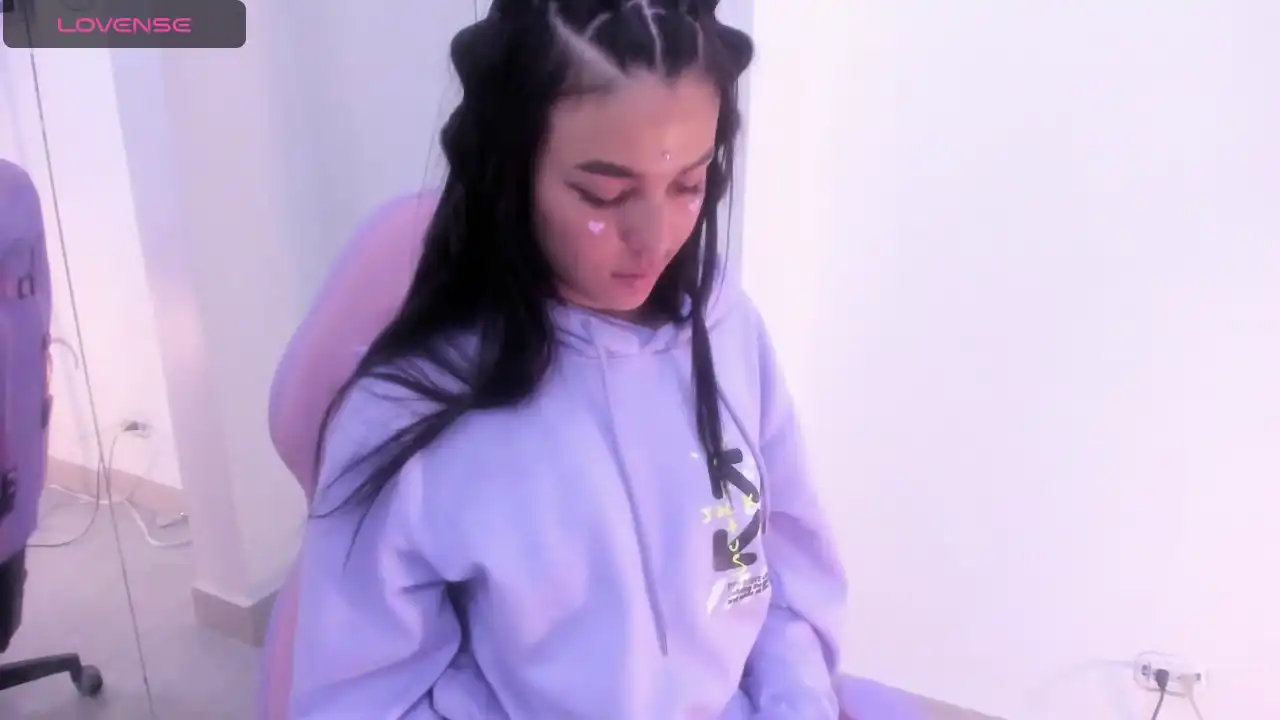 Jinjoness – Xlovecam Record Video – 2025-02-01 19:24:37