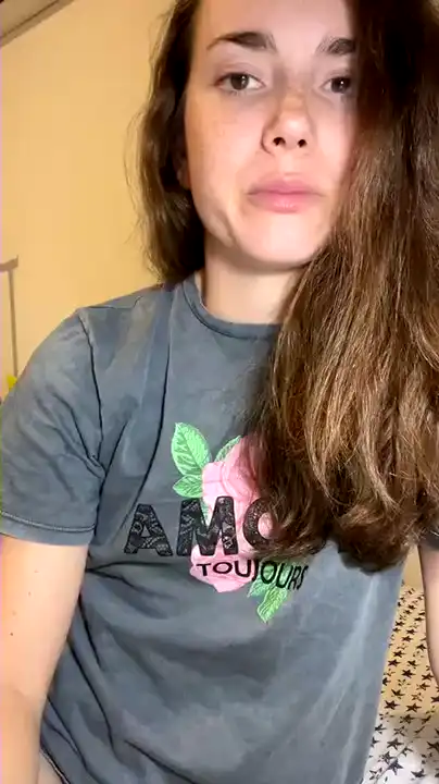 Melody_sweet – Amateur.tv Record Video – 2025-04-18 00:47:44