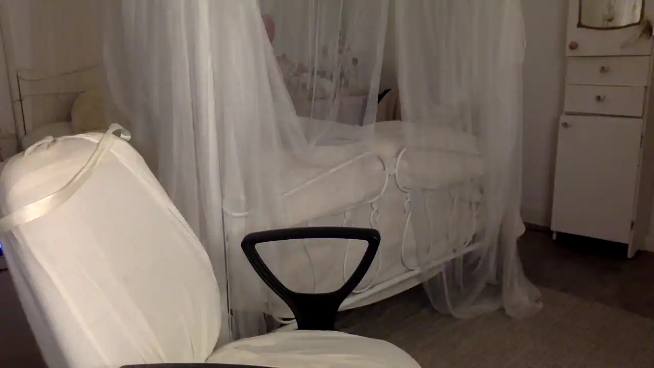 Ziaa – Amateur.tv Record Video – 2025-01-24 19:41:36