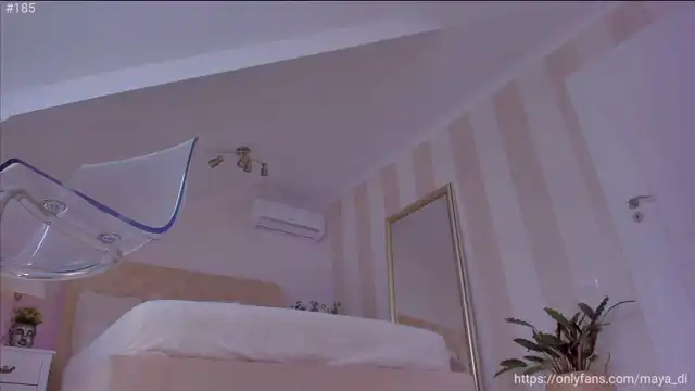 Maya_di – Myfreecams Record Video – 2025-04-23 08:03:49