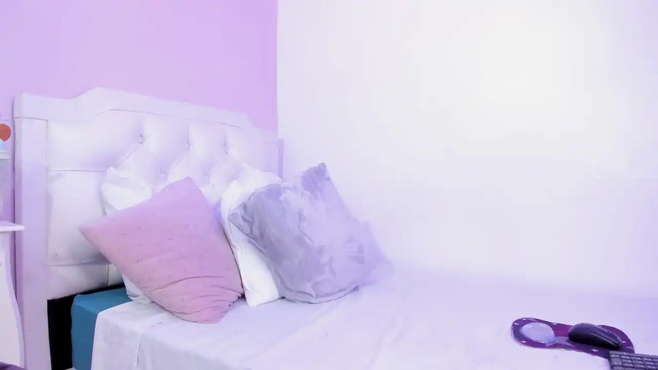 Lucianataylor – Xlovecam Record Video – 2025-06-21 04:44:18