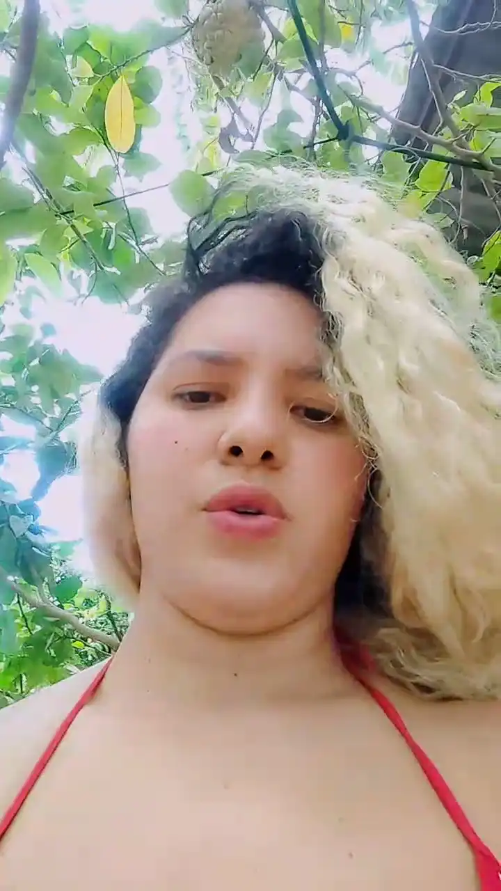 Rossita_golden1 – Cam4 Record Video – 2025-03-31 11:19:17
