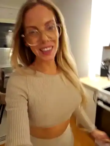 Novaforyou1 – Stripchat Record Video – 2025-03-05 01:54:00