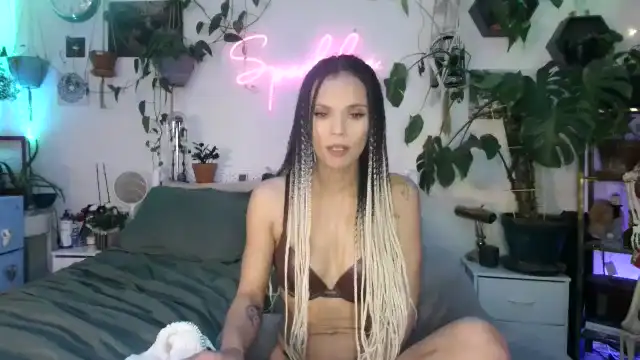Sparkl3s – Myfreecams Record Video – 2025-04-01 23:49:59