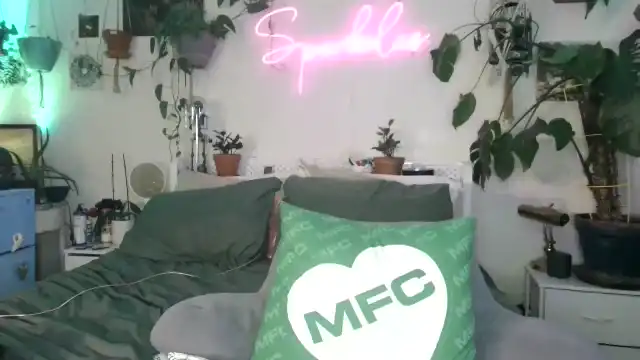 Sparkl3s – Myfreecams Record Video – 2025-08-18 18:32:14