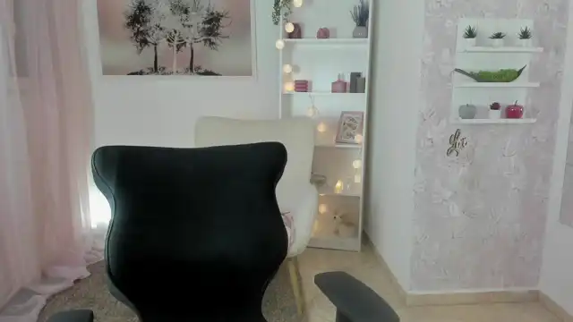 Katie_nice – Myfreecams Record Video – 2025-01-31 17:20:25