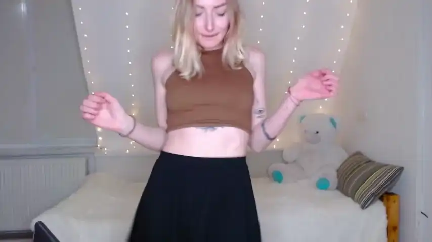 Little_kittycatt – Chaturbate Record Video – 2025-07-18 22:24:13