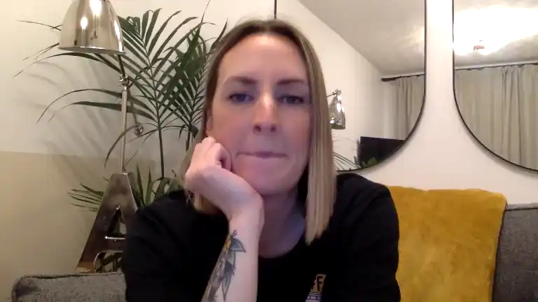Rosieloveuk – Streamate Record Video – 2025-05-03 07:27:32