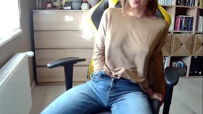 Erotic_vibe – Chaturbate Record Video – 2025-02-25 12:25:23