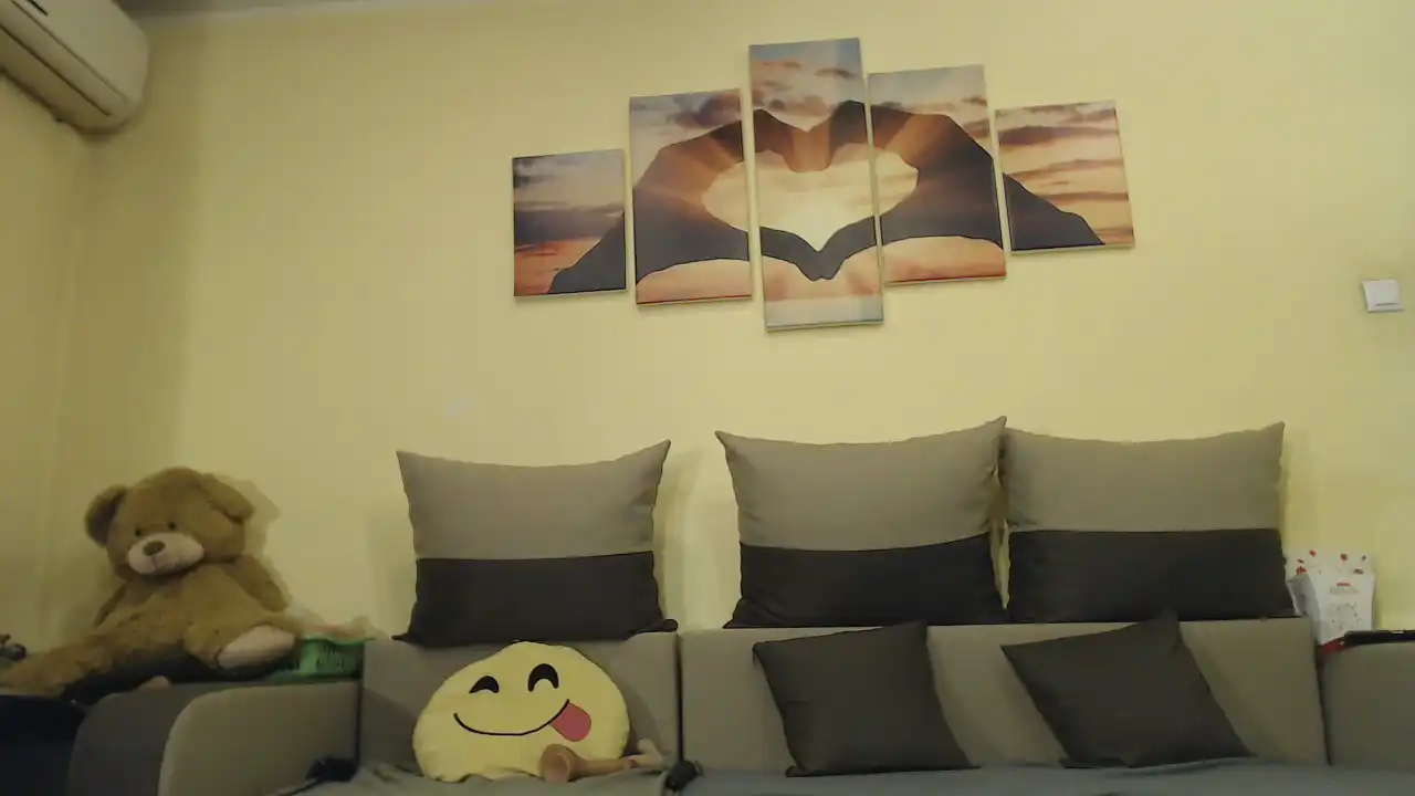 Sexyanneina – Cam4 Record Video – 2025-02-21 13:03:28