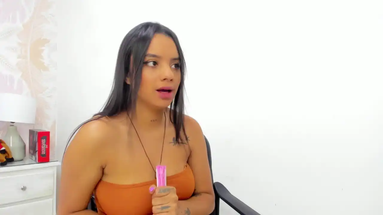 Sophiemiller – Xlovecam Record Video – 2025-08-13 17:54:28