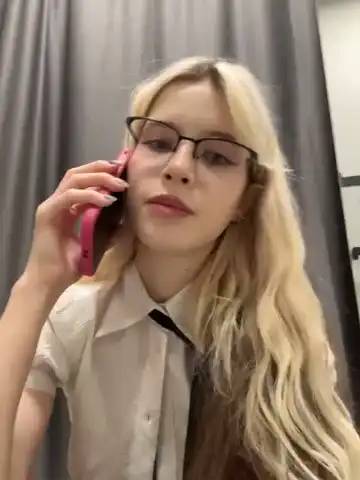 Serenity_fly – Stripchat Record Video – 2025-06-19 17:42:43