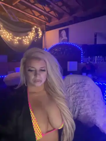 Xtinastar – Bongacams Record Video – 2025-04-19 20:19:54