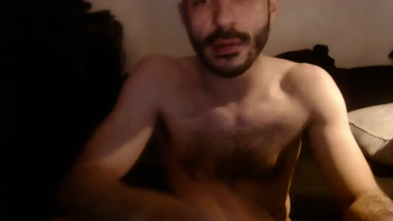 Bouclesdor75001 – Cam4 Record Video – 2025-03-15 09:21:37