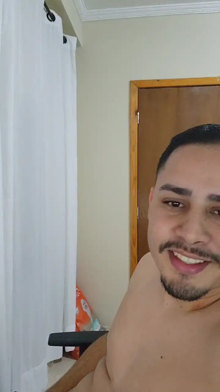 Motoboybigpau – Cam4 Record Video – 2025-05-20 11:08:29