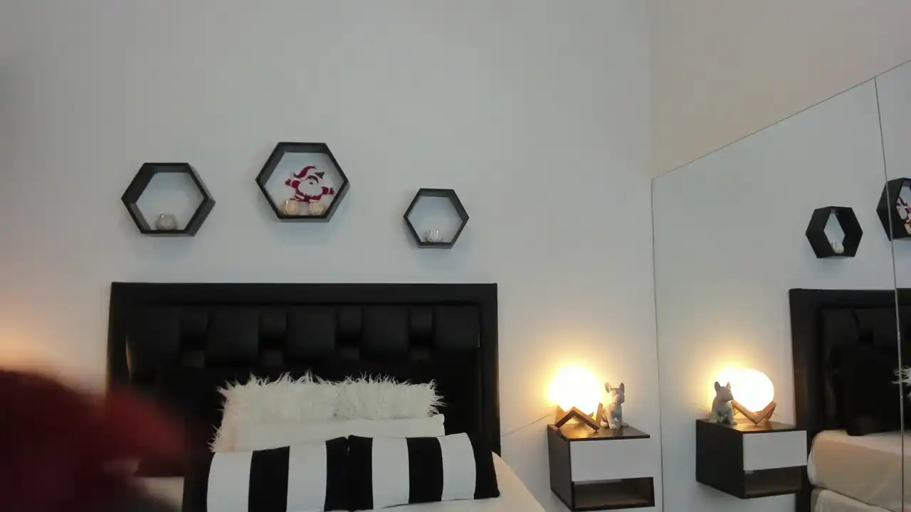 Lilithromanov – Xlovecam Record Video – 2025-08-12 11:56:49