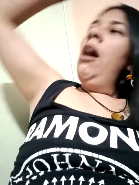 Paulettelove – Xlovecam Record Video – 2025-07-28 09:05:27