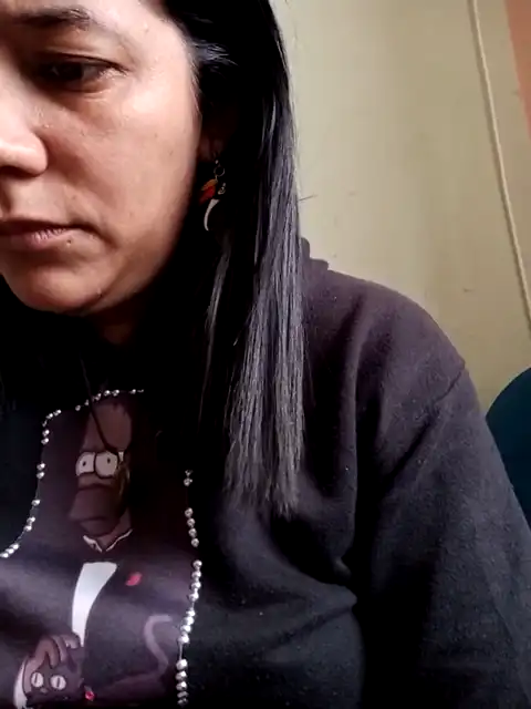 Paulettelove – Xlovecam Record Video – 2025-01-15 04:21:58