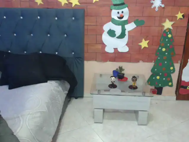 Paulettelove – Xlovecam Record Video – 2025-04-17 12:53:19