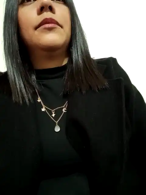Paulettelove – Xlovecam Record Video – 2025-08-23 15:24:46