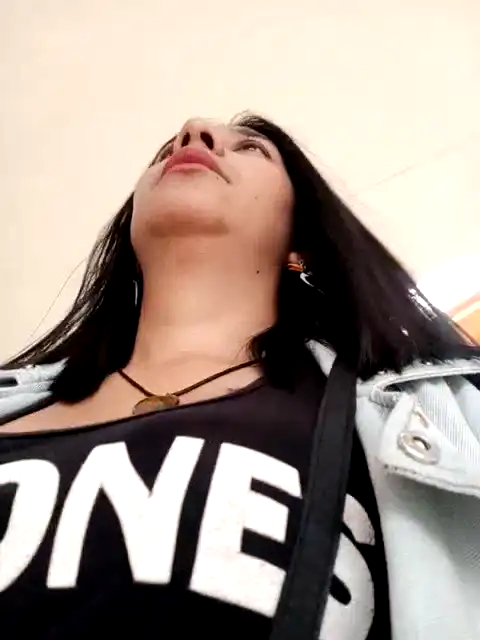 Paulettelove – Xlovecam Record Video – 2025-06-18 12:54:52