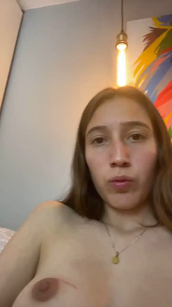 Algodondeazucar – Cam4 Record Video – 2025-04-17 20:50:05