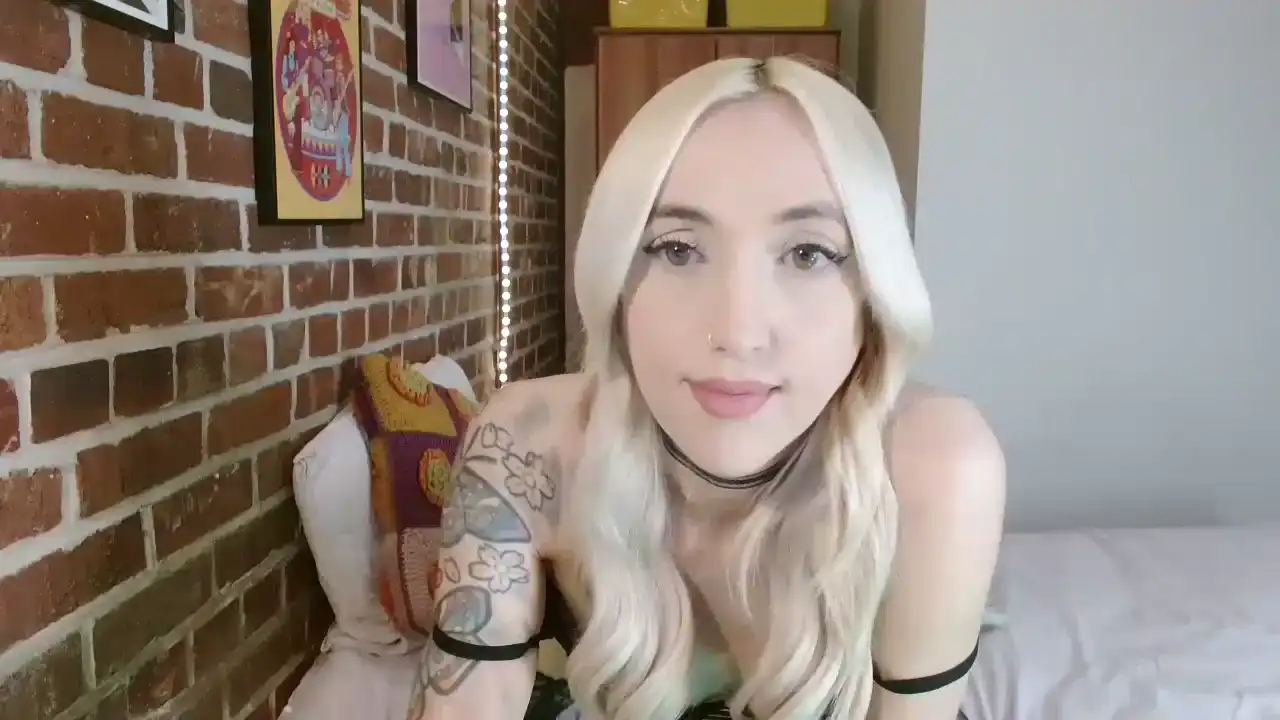 Pixie_snow – Myfreecams Record Video – 2025-08-06 11:35:32