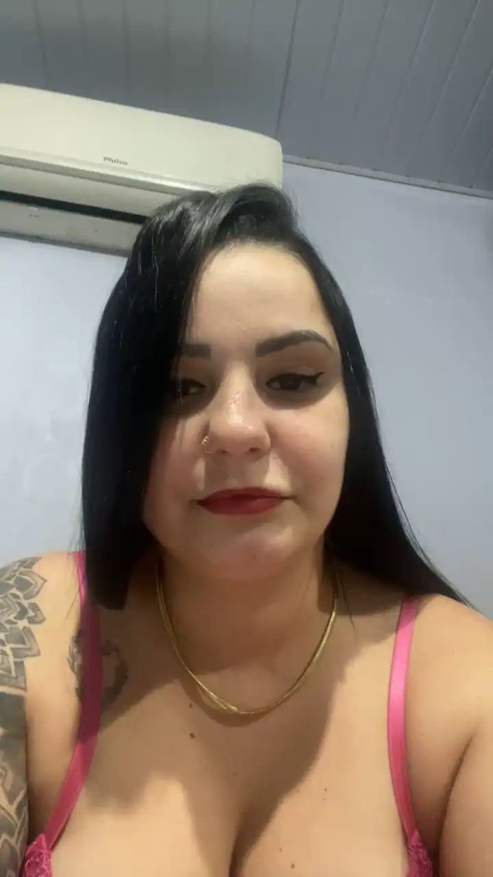 Nairobe196 – Cam4 Record Video – 2025-04-30 22:39:50