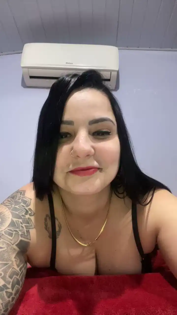 Nairobe196 – Cam4 Record Video – 2025-08-14 01:01:01