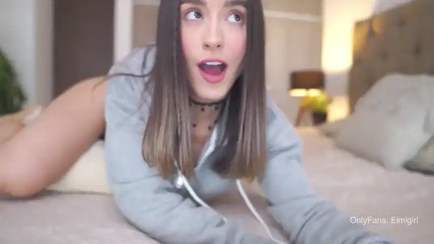 Emyii – Chaturbate Record Video – 2025-06-24 05:20:55