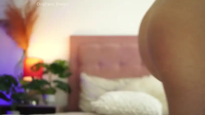 Emyii – Chaturbate Record Video – 2025-04-24 18:49:45