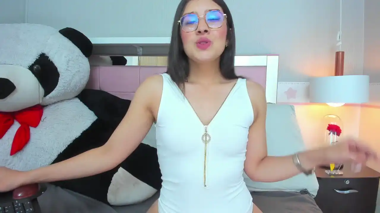 Lindaloren – Xlovecam Record Video – 2025-03-07 18:32:50