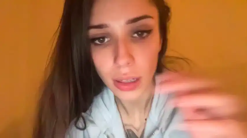 Ariacutiee – Chaturbate Record Video – 2025-08-04 08:58:28