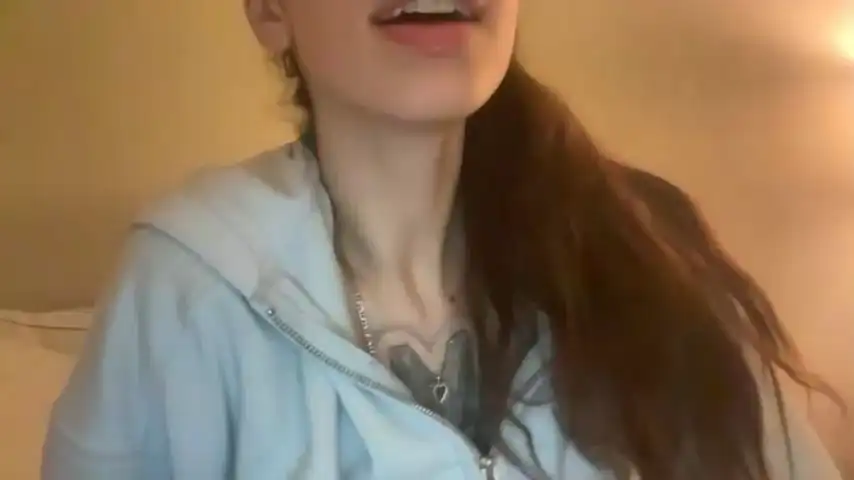 Ariacutiee – Chaturbate Record Video – 2025-01-16 06:47:27