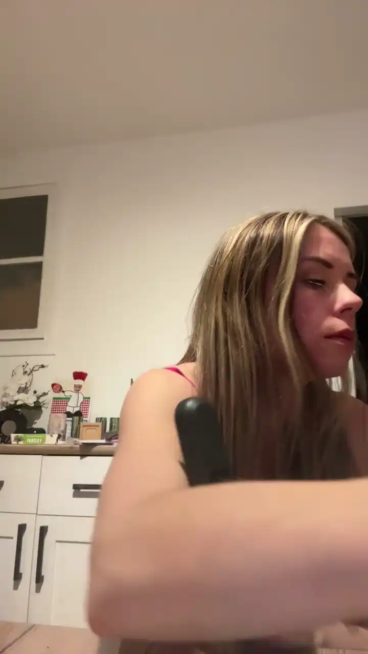 Basboy89 – Cam4 Record Video – 2025-01-29 06:20:44