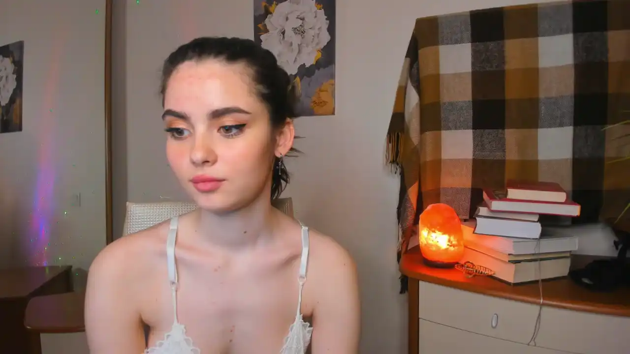 Carmenmoore – Stripchat Record Video – 2025-07-11 08:37:47