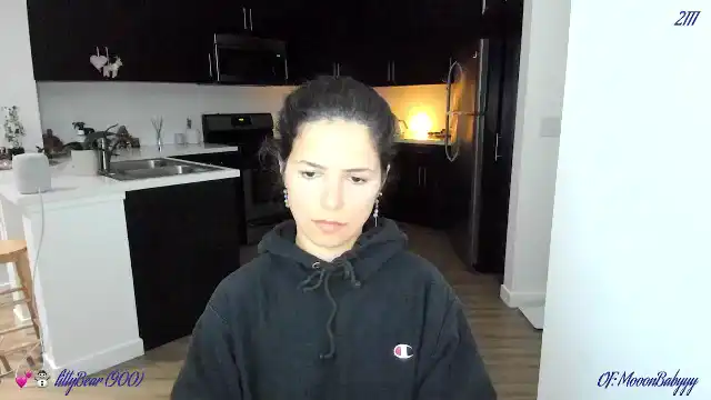 Litty – Myfreecams Record Video – 2025-08-07 09:17:16