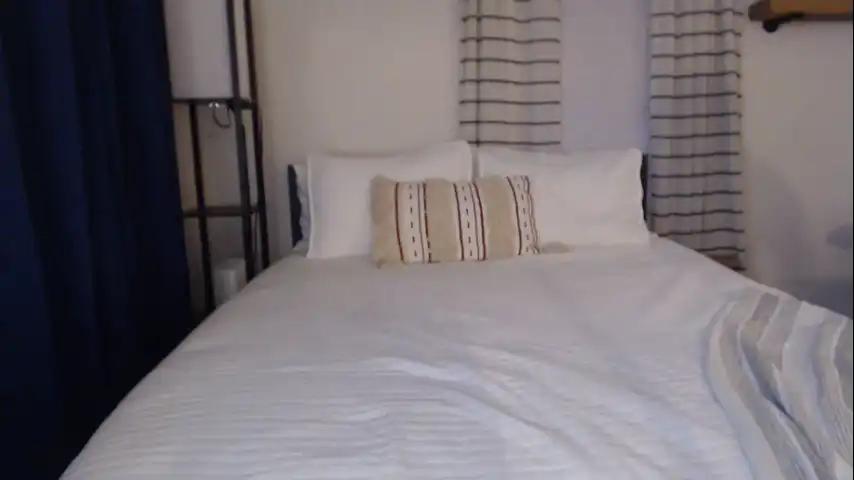 Tayz347 – Chaturbate Record Video – 2025-07-04 18:01:23